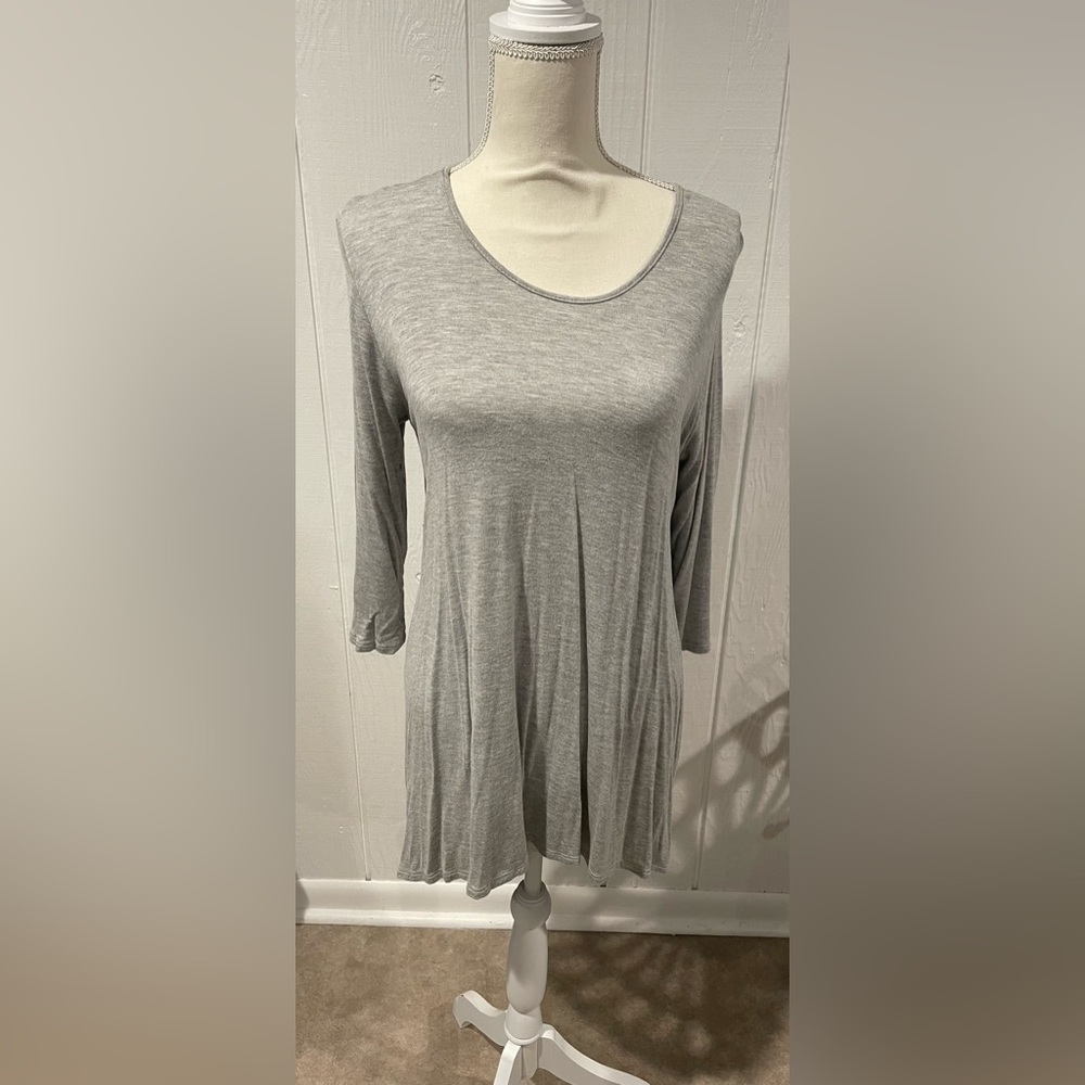 Urban Cleo Gray 3/4 Sleeve Shirt 2XL